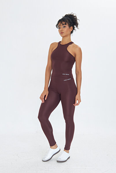 Lesa Wear Basic Sports Crop Undershirt with Cross Detail