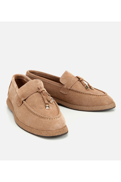 Hotiç Kadın Süet Deri Vizon Gold Aksesuarlı Klasik Loafer