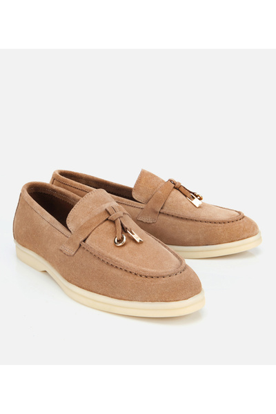 Hotiç Kadın Süet Deri Bej Gold Aksesuarlı Klasik Loafer
