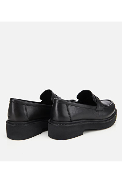 Hotiç Kadın Deri Siyah Kalın Tabanlı Klasik Loafer