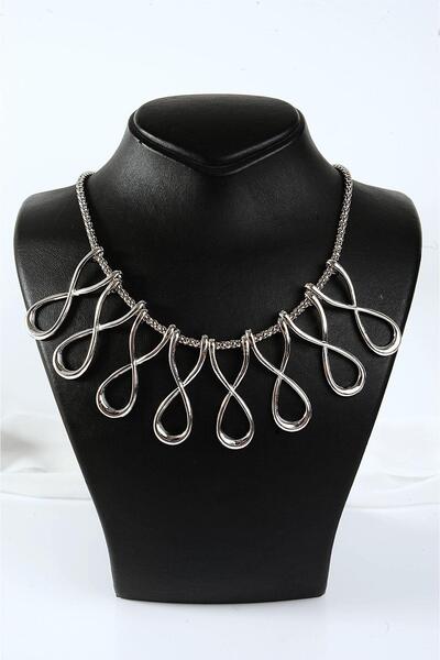 EUROMODA قلادة ذهبية اللون بتصميم إنفينيتي