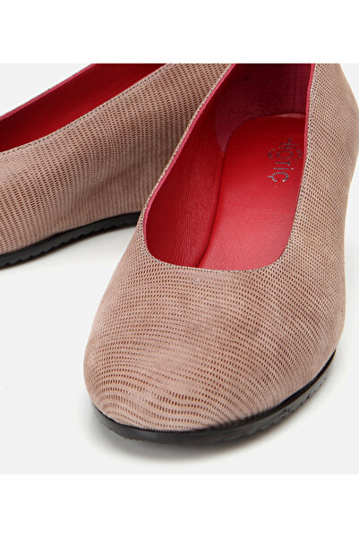 Hotiç Women's Leather Mink Flexible Wedge Heeled Shoes