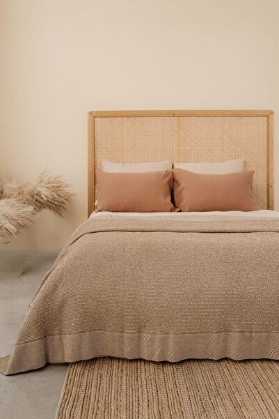 Barine Pergamon Wool Bedspread Camel Hair 200X220