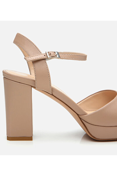 Hotiç Kadın Deri Bej Kalın Topuklu Sandalet
