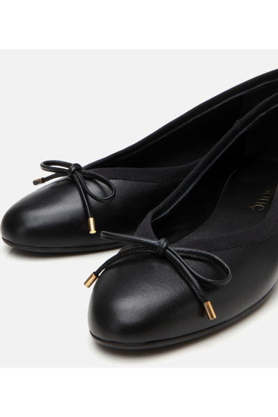 Hotiç Women's Leather Black Heel Detailed Ballerinas