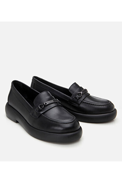 Hotiç Справжня шкіра Чорні жіночі лофери з пряжкою