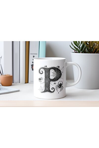 Beramussa كوب بتصميم حرف P على شكل عنكبوت وشبكات عنكبوت - هدية خاصة للهالوين