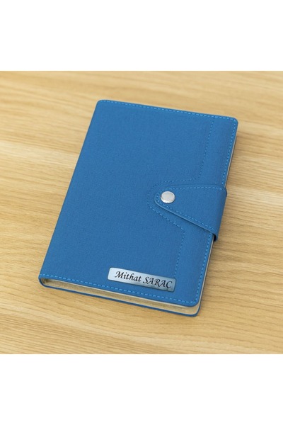 promosyon denizi Kişiye Özel Çıtçıt Kilitli 2026 Lacivert Günlük Ajanda ve Kalem