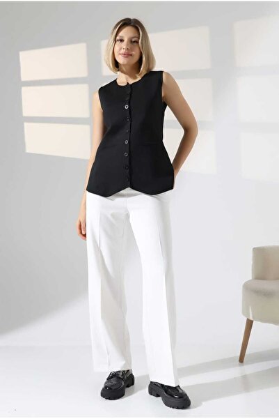 Leo Ferre Women's Black Zero Sleeve Knitwear Long Vest.