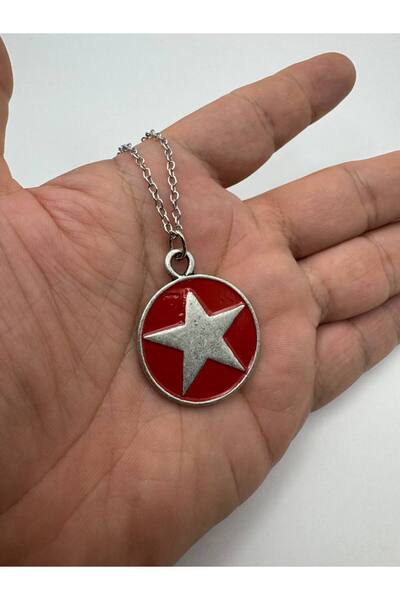 Herşey Nota Red Enamel Round Unisex Necklace with Star Figure Inside – Symbol of Courage, Energy and Strength