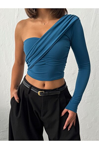 BE CHİC BLUZĂ CROP FĂRĂ BRETELE CU DETAIL DE SNUR PE UNUL UMĂR, CU GĂLĂ, DIN ȚESUT SANDY, PM2000