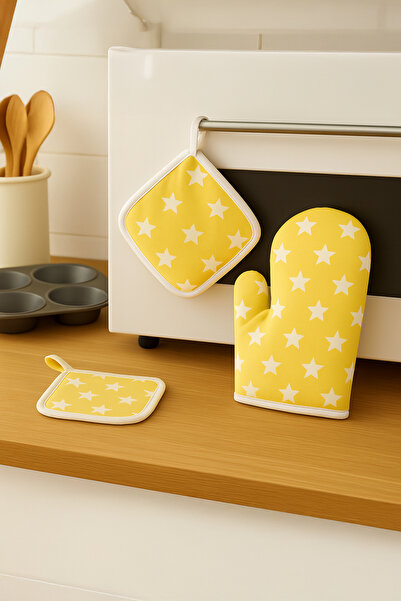 LADYNİL Heat Resistant Set of 3 Oven Mitts and Holders