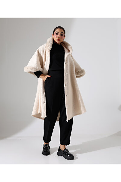 Fi'l Arz Fashion Fur Detail Hooded Plus Size Poncho