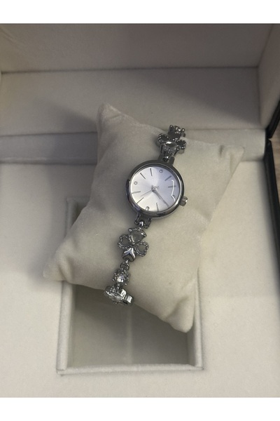 chaoyada ساعة كلاسيكية بتصميم دائري مرصع بالأحجار الكريمة في علبة هدايا