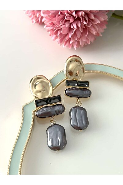 Lavin Accessoriess أقراط متدلية باللون الرمادي مع تفاصيل ذهبية