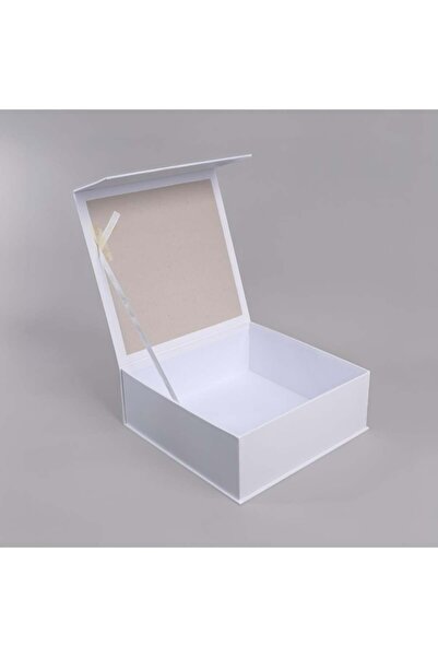 Gifts World White Square Boxes