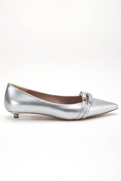 Dilimler Ayakkabı Women's Short Heeled Shoes Silver Patent Leather Small Heel Strappy