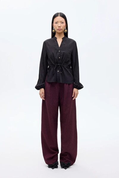 Quzu Kadin Siyah Önü Bağlama Detaylı Gömlek Gömlek 26KGML00940-Siyah