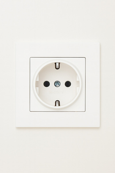 VİKO منتج كامل يشمل إطار مقبس كهربائي أرضي من كاري