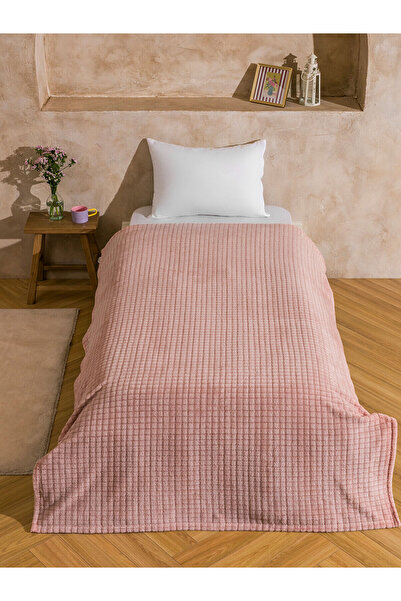 LC Waikiki Vizyon Yeni Sezon Tek Kişilik Pelüş Battaniye