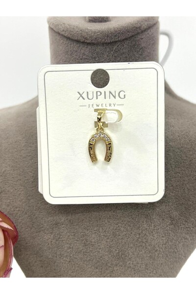 XUPING JEWELRY Şans Nal Kolye Ucu (14k Gold 0,9x1,2cm)