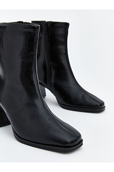 LC Waikiki Süet Görünümlü Kadın Topuklu Bot