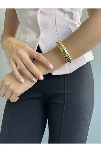 Ressia Thick Twist Cuff Bracelet