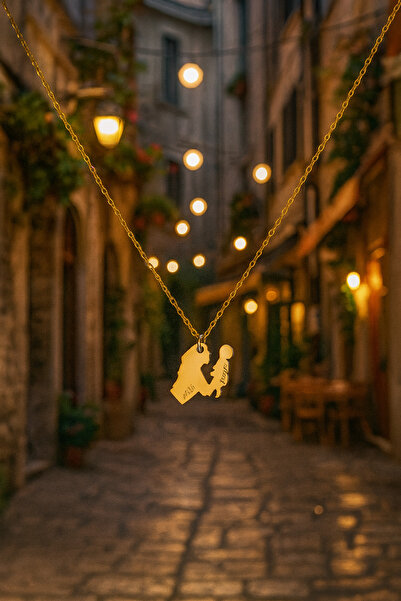 Soleildor Anne Bebek Kalp İsim Gümüş Kolye