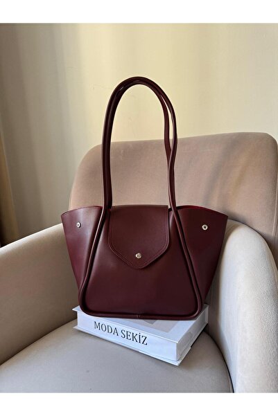 Moda Sekiz حقيبة كتف نسائية يومية بتفاصيل مغناطيسية قابلة للفتح والإغلاق