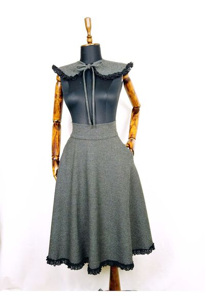 Sihirli Düğmeler Vintage Skirt and Collar