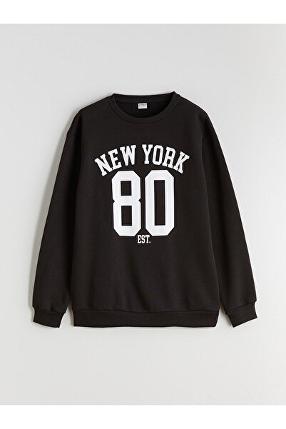 LC Waikiki LCW Kids Siyah Bisiklet Yaka New York Baskılı Erkek Çocuk Sweatshirt W5I435Z4