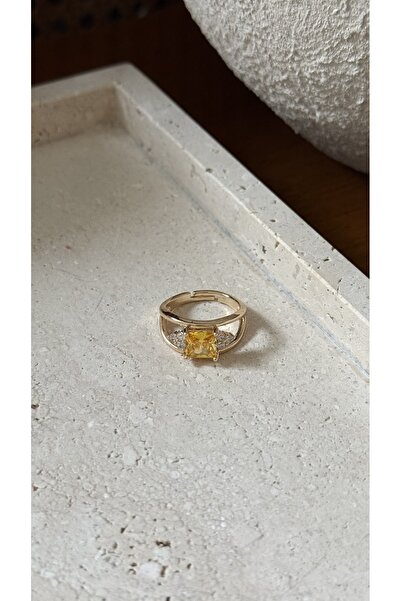 Muse Sister خاتم من السلسلة الخاصة مزين بحجر أصفر