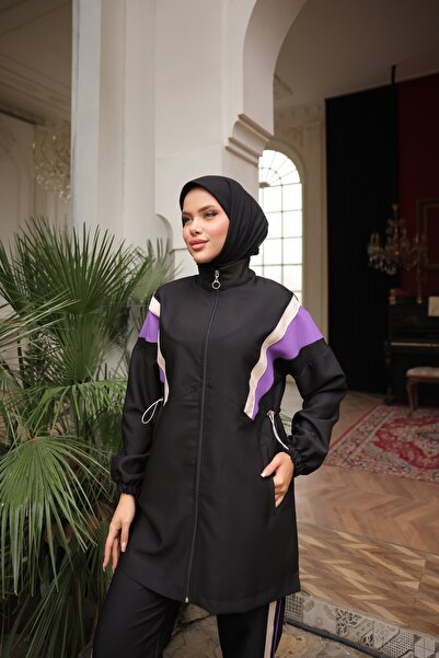 Wovi Hijab Tracksuit Set & Two-Piece Top and Bottom Set