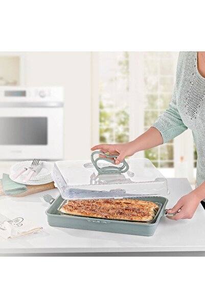 OEM Plastic Box with Butterfly Handle Lid 37x28cm.