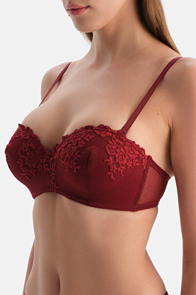 Dagi Burgundy Lace Detailed Bra