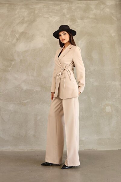 polle Set de pantaloni și jachetă blazer cu șireturi laterale bej pentru femei