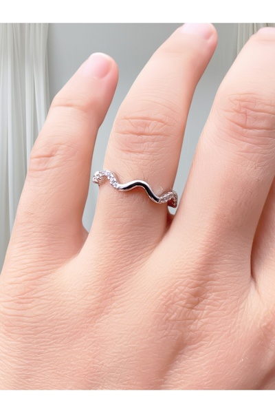 VEGALUXE Steel Zigzag Silver Color Ring Adjustable to Fit the Finger. Does Not Tarnish.