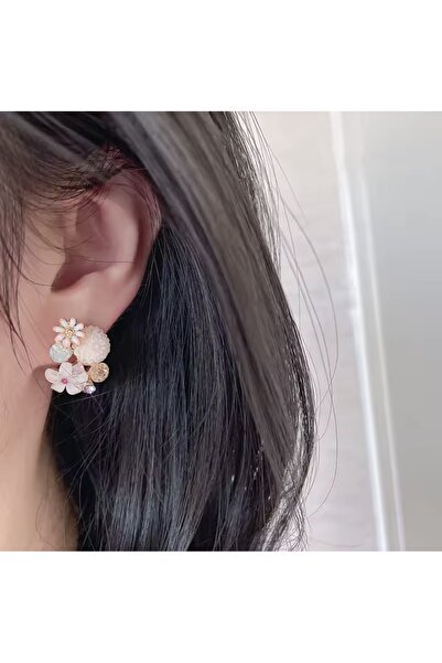 Jewerly أناقة خيالية: أقراط VIP بتصميم ربيعي باستيل