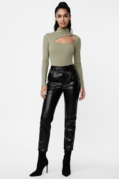 oshebu Γυναικεία μπλούζα με χαμηλό στήθος ψηλός λαιμός