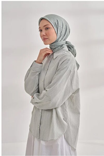 ARMANDA Italian Jacquard Houndstooth Pattern Scarf