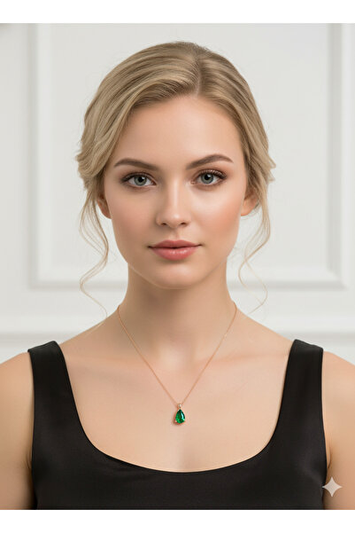A-STİL TAKI 925 Ayar Gümüş Hediye Kutulu Zümrüt Damla Zarafet Kolye