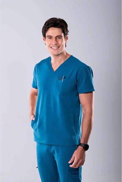 MEDİCALL سكراب طبي من ROYAL SCRUB خامة مريحه باللون التركوازي CARREBIAN الممي...