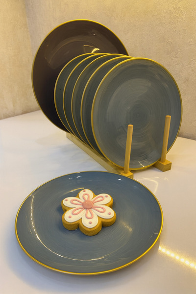 vanilinkitchen طقم أطباق حلويات سيراميك رمادية بحواف ذهبية مكون من 7 قطع - أط...