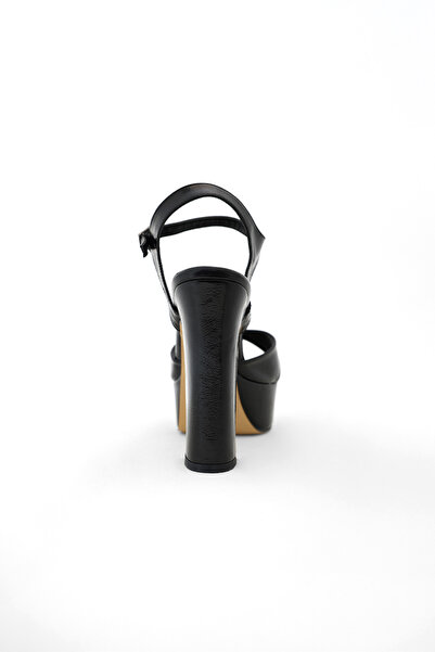 Xozza Women's Cross Strap Platform Heeled Sandals - Black