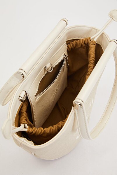 Levidor Cream Straw Look Handbag