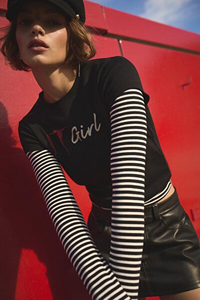 Stradivarius IT Girl fitted T-shirt