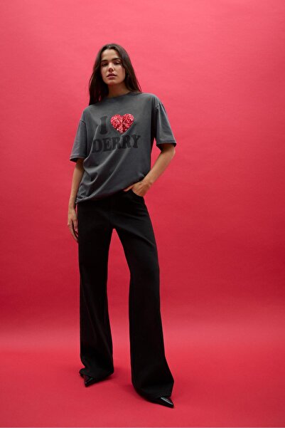 Stradivarius Oversize faded-effect Derry T-shirt