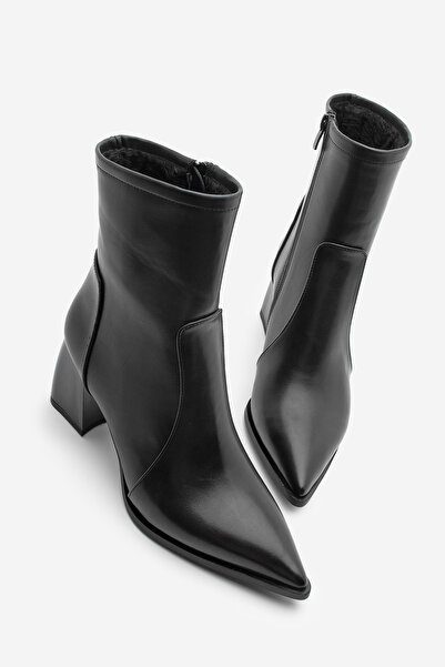 Marjin Women's Pointed Toe Thick Heeled Boots Rodis Black