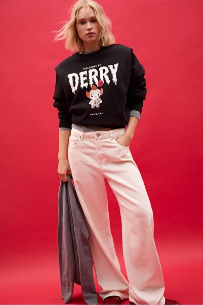 Stradivarius IT sweatshirt with shoulder pads