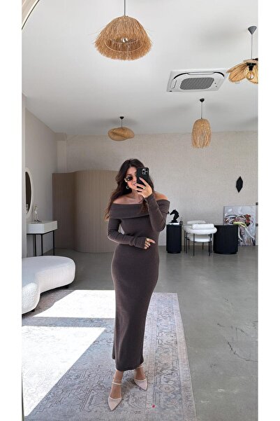 Buket Teke Hnědé šaty Madonna